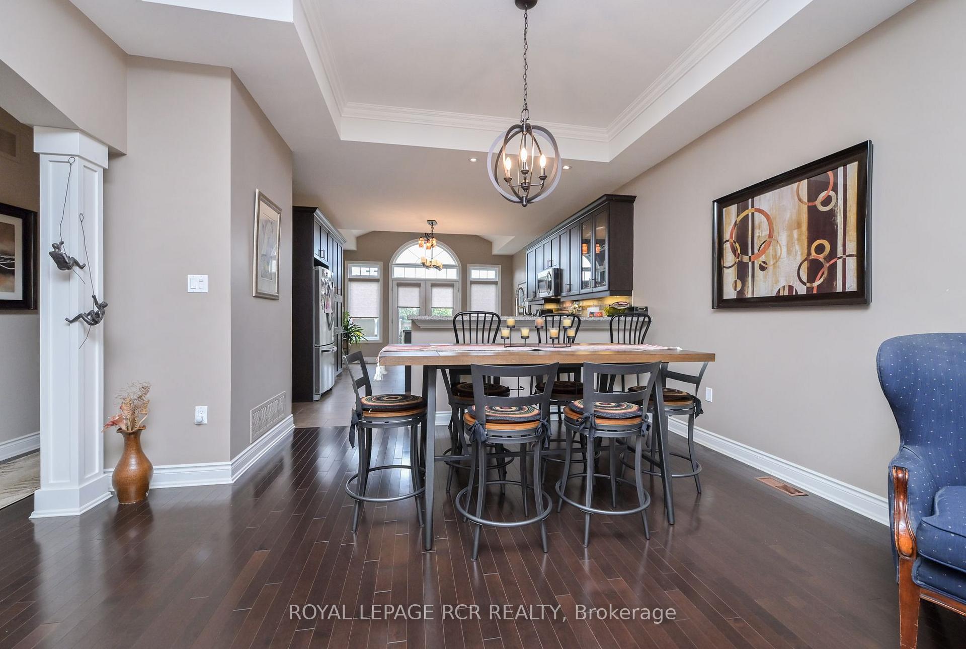 Photo 13 of 32 Hillcrest Drive, New Tecumseth, Alliston — HOMEH