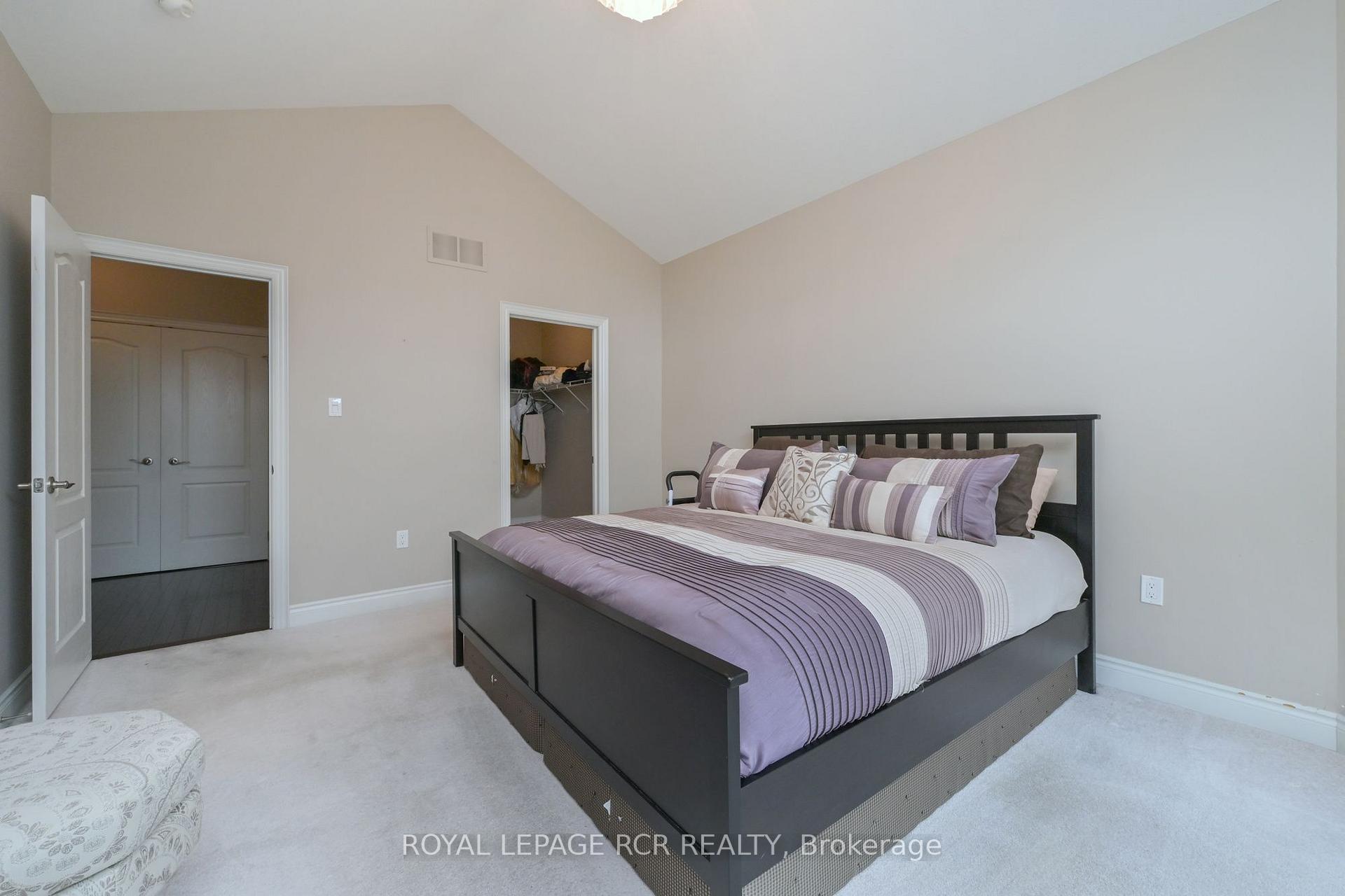 Photo 15 of 32 Hillcrest Drive, New Tecumseth, Alliston — HOMEH