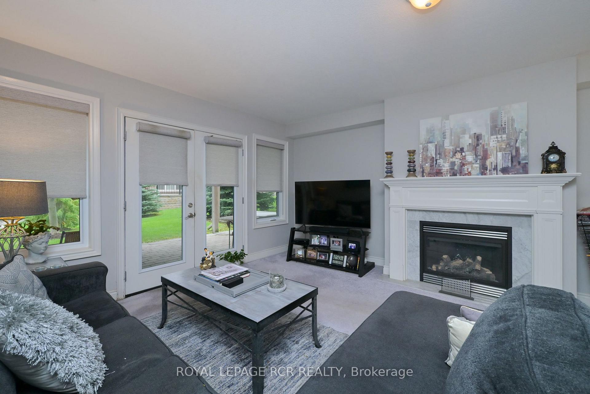 Photo 22 of 32 Hillcrest Drive, New Tecumseth, Alliston — HOMEH
