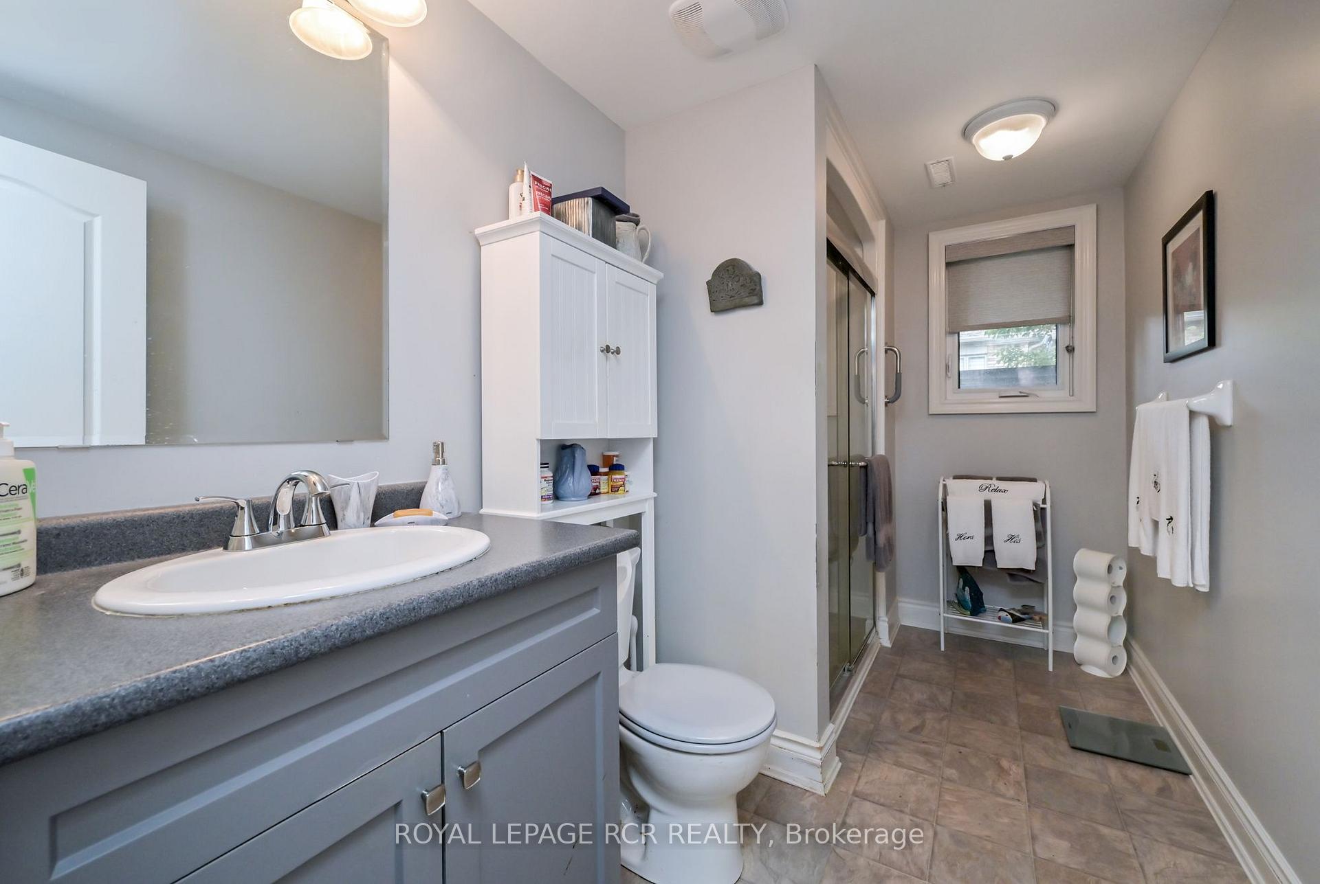Photo 28 of 32 Hillcrest Drive, New Tecumseth, Alliston — HOMEH