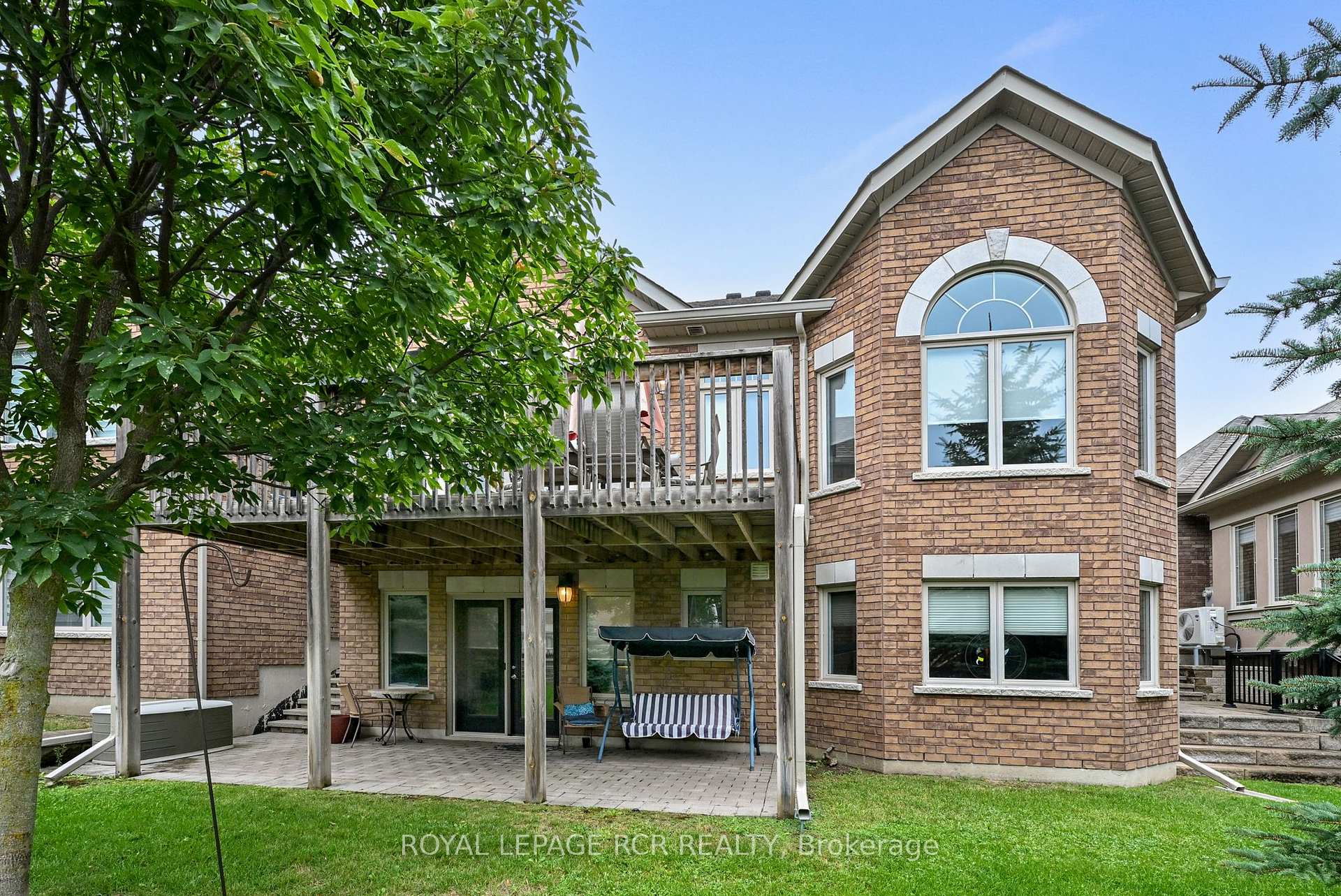 Photo 33 of 32 Hillcrest Drive, New Tecumseth, Alliston — HOMEH
