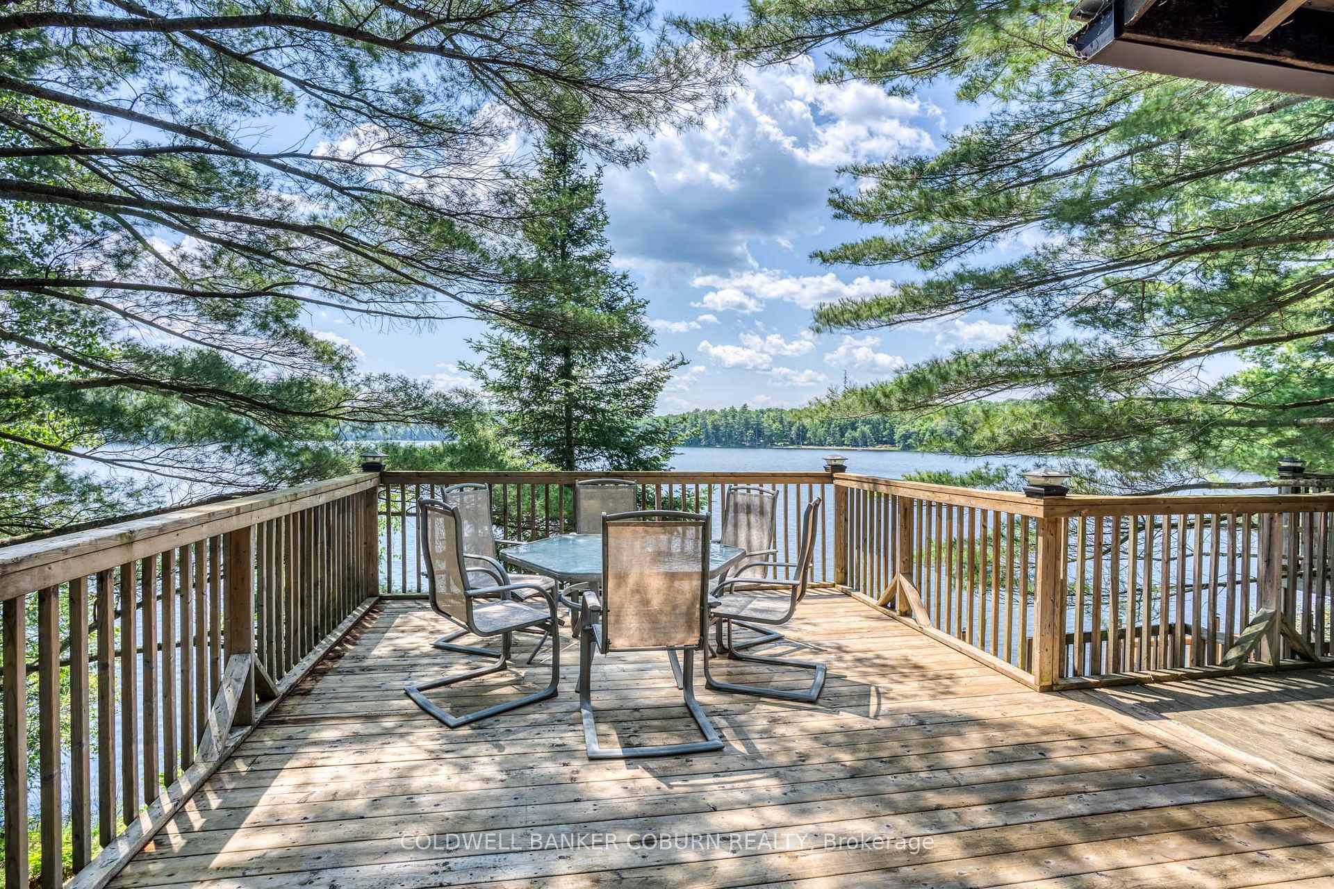 Photo 24 of 1015 Oak Lane N, Frontenac, Frontenac Centre — HOMEH