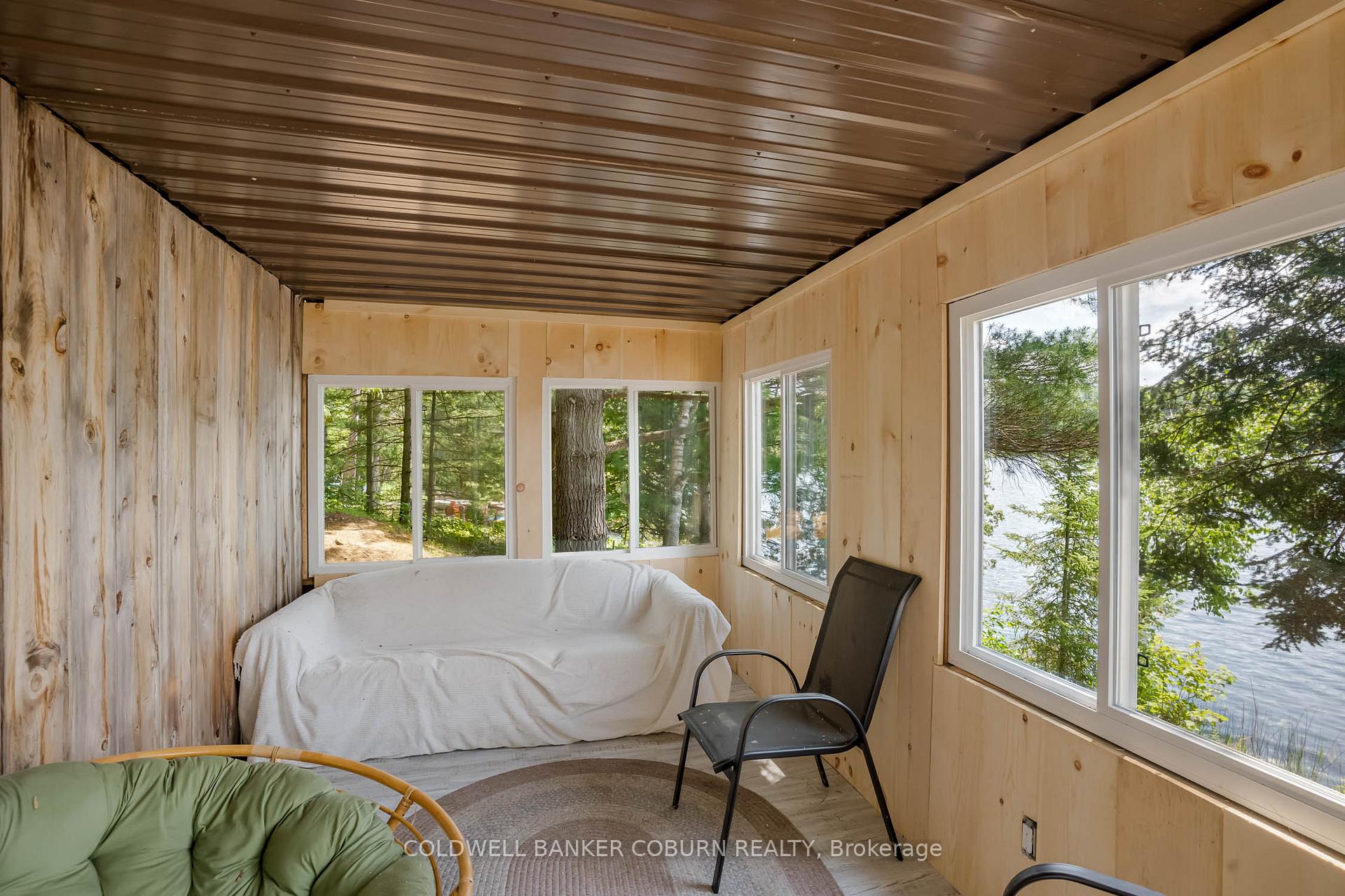 Photo 30 of 1015 Oak Lane N, Frontenac, Frontenac Centre — HOMEH