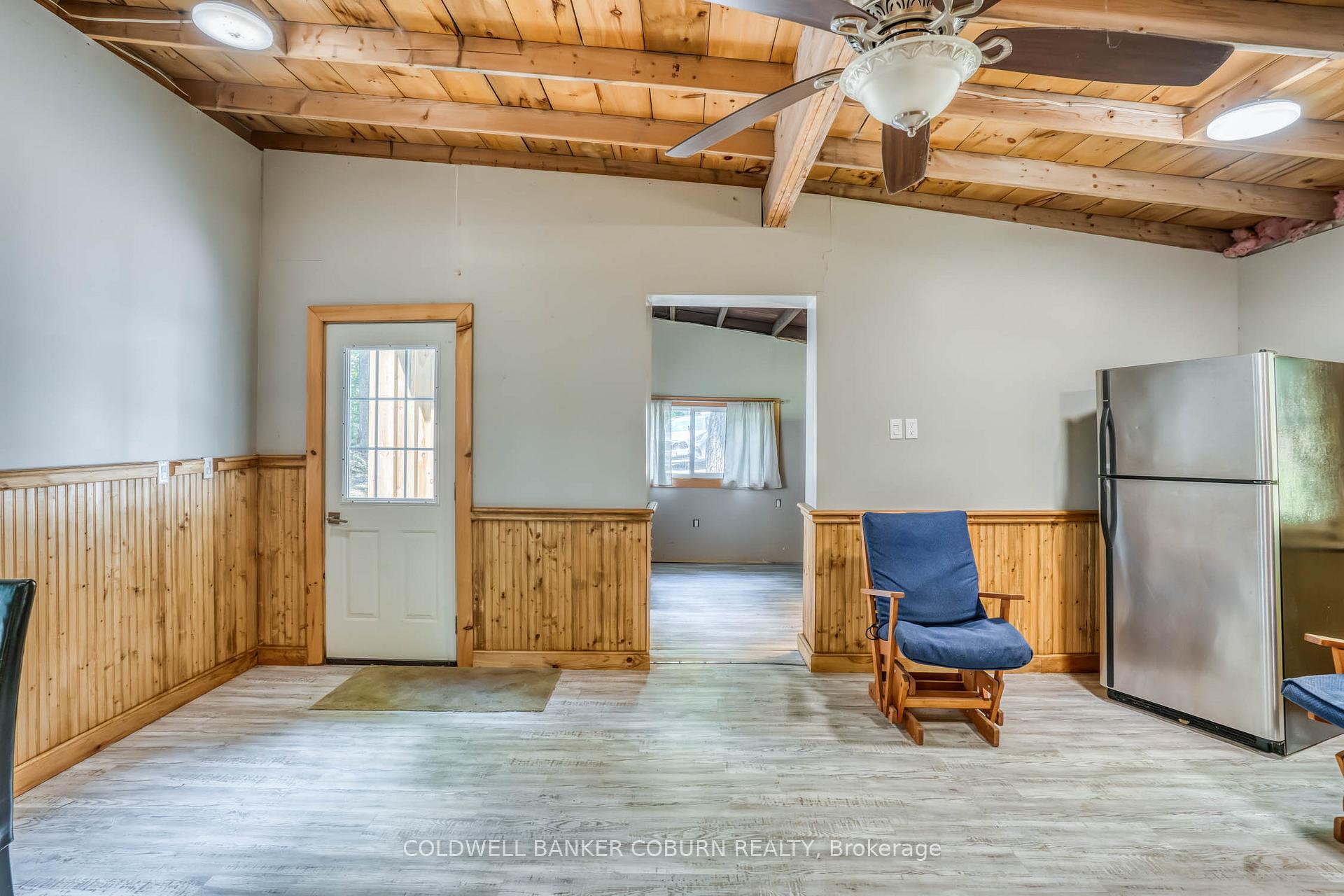Photo 42 of 1015 Oak Lane N, Frontenac, Frontenac Centre — HOMEH