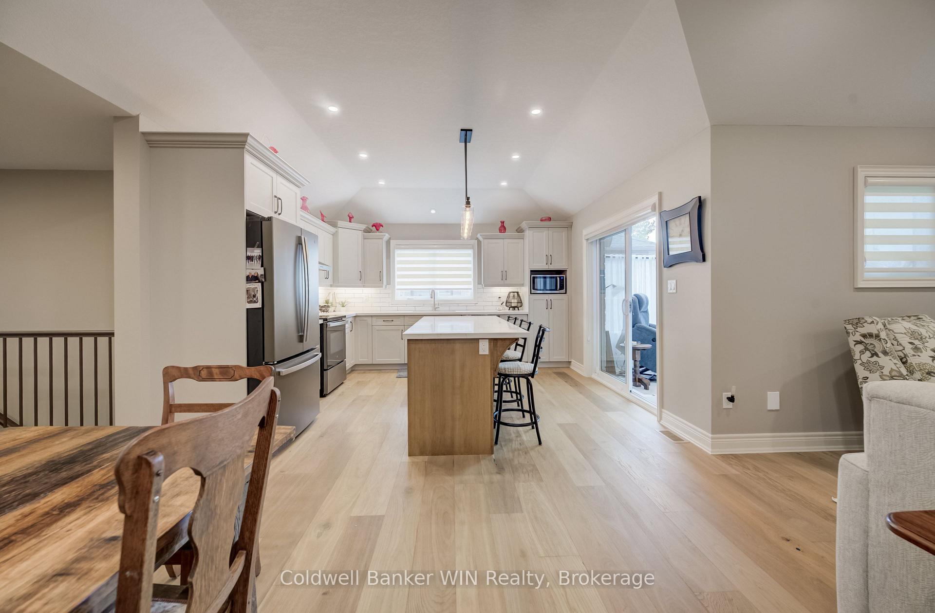 Photo 18 of 115 Ronnies Way, Wellington North, Mount Forest — HOMEH