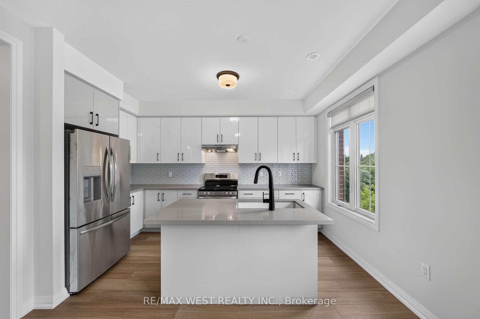 Photo 6 of 3 John Carter Way, Markham, Vinegar Hill — HOMEH