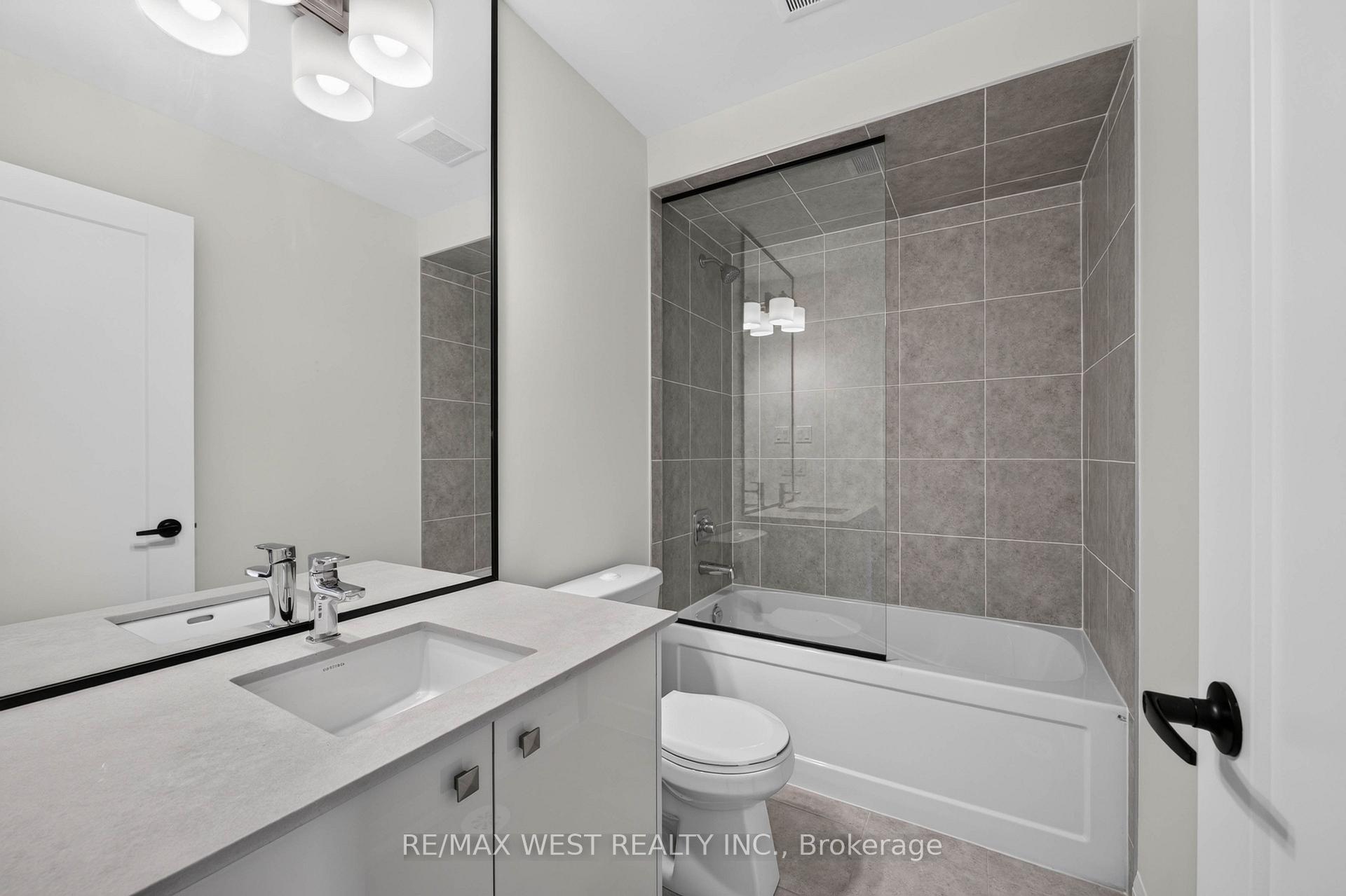 Photo 16 of 3 John Carter Way, Markham, Vinegar Hill — HOMEH