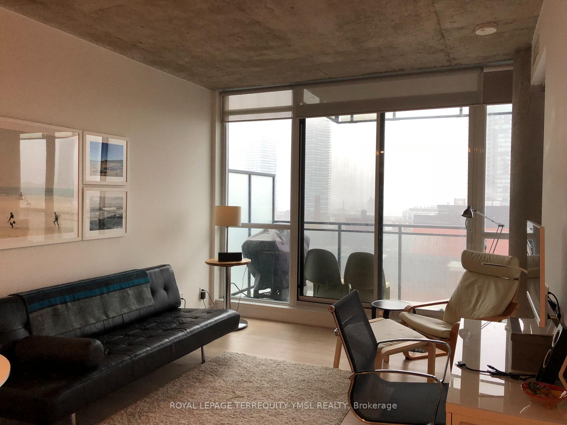 Photo 5 of Unit 1008, 318 King Street E, Toronto, Moss Park — HOMEH