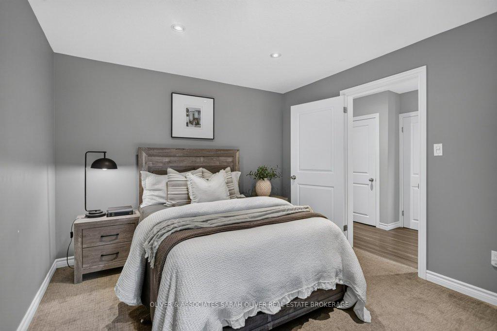 Photo 23 of 24 Field Road, London, South V — HOMEH