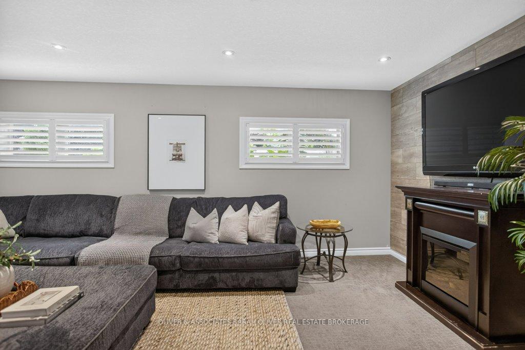 Photo 27 of 24 Field Road, London, South V — HOMEH