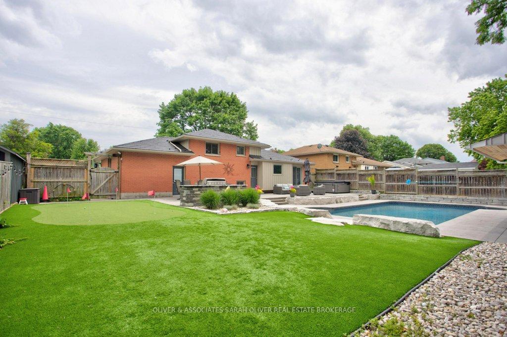 Photo 32 of 24 Field Road, London, South V — HOMEH