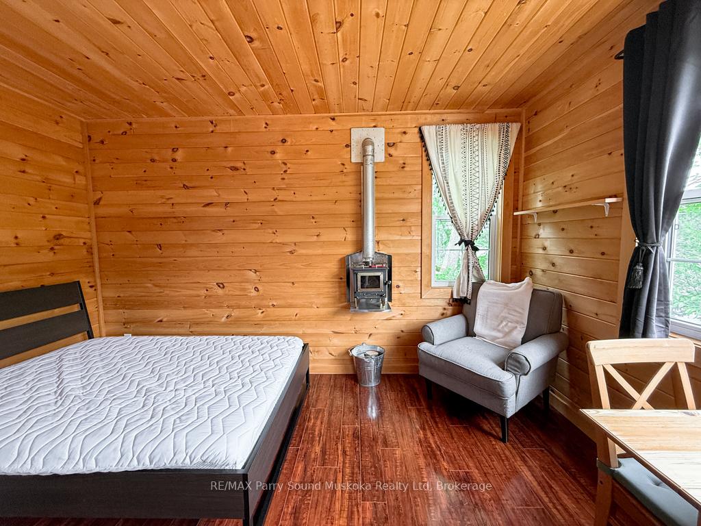 Photo 20 of 14 Moose Lane, Whitestone, Hagerman — HOMEH
