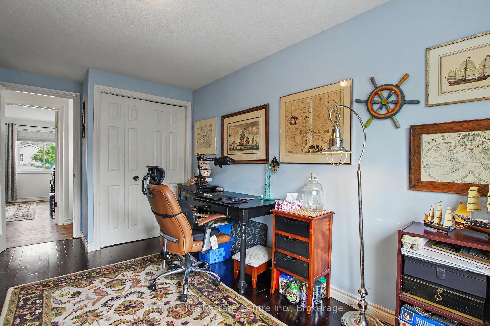 Photo 20 of 17 Bush Clover Crescent, Kitchener, Laurentian Hills — HOMEH
