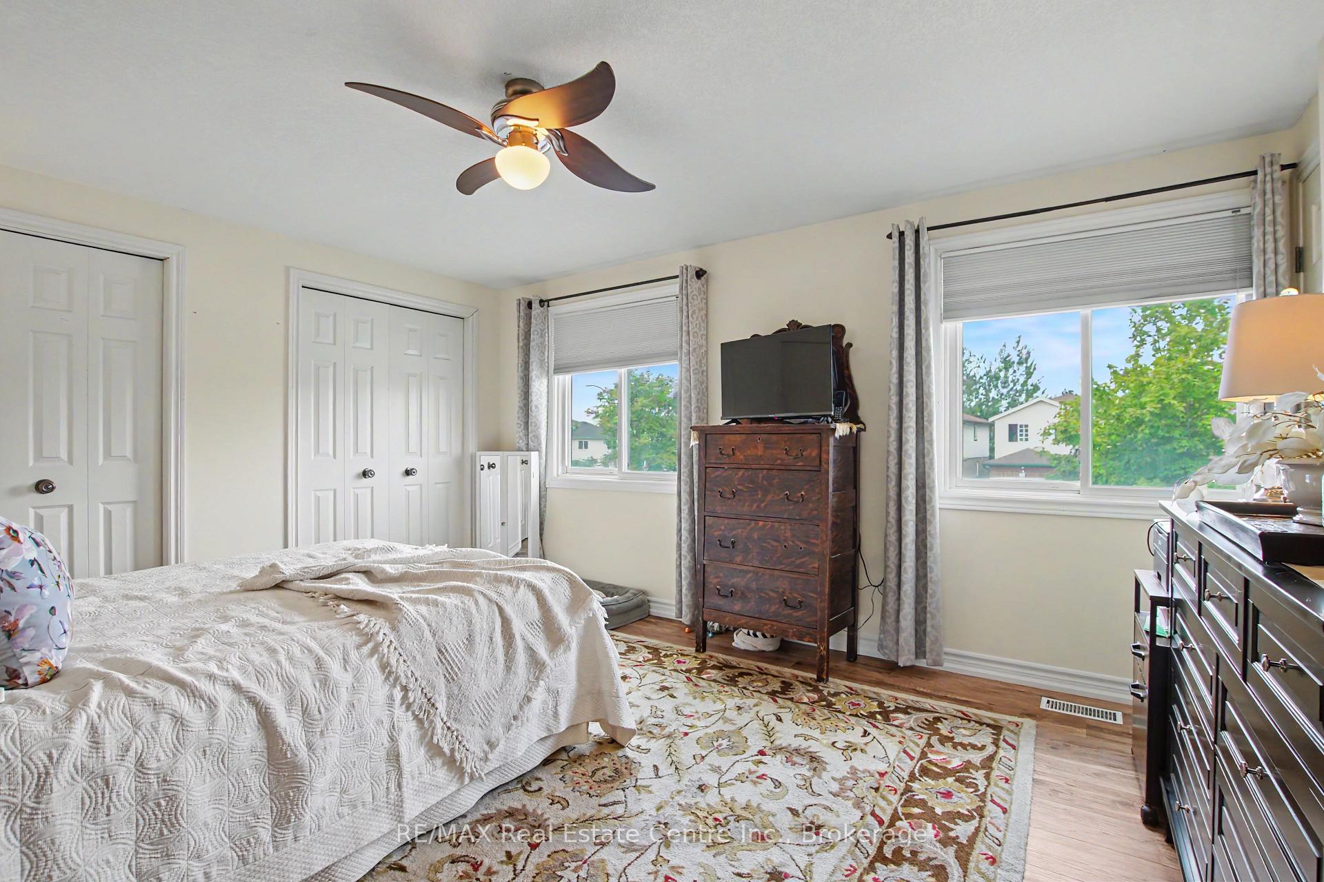 Photo 19 of 17 Bush Clover Crescent, Kitchener, Laurentian Hills — HOMEH