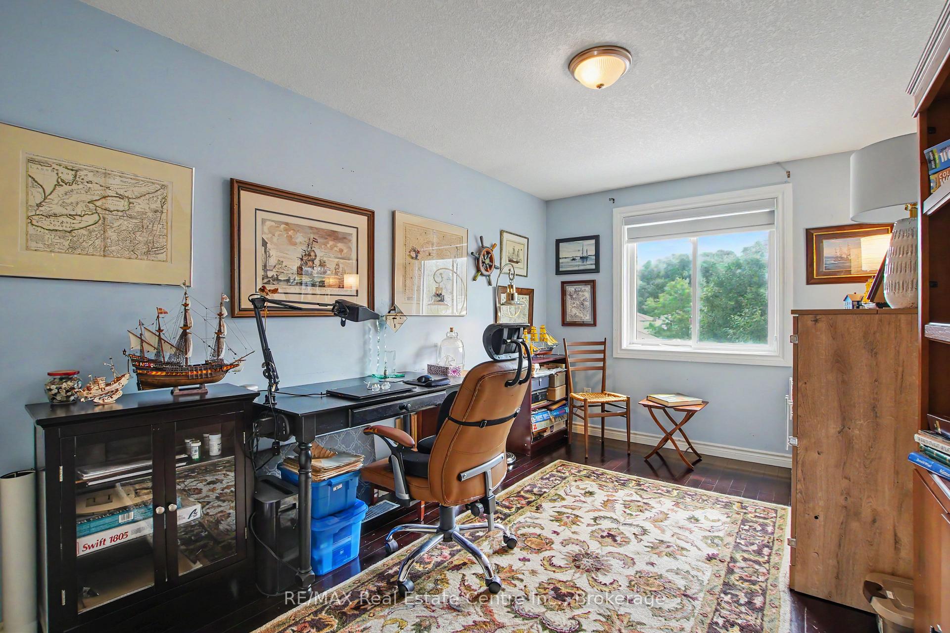 Photo 21 of 17 Bush Clover Crescent, Kitchener, Laurentian Hills — HOMEH