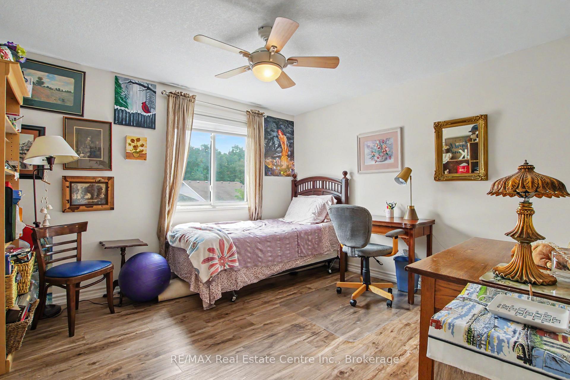 Photo 26 of 17 Bush Clover Crescent, Kitchener, Laurentian Hills — HOMEH