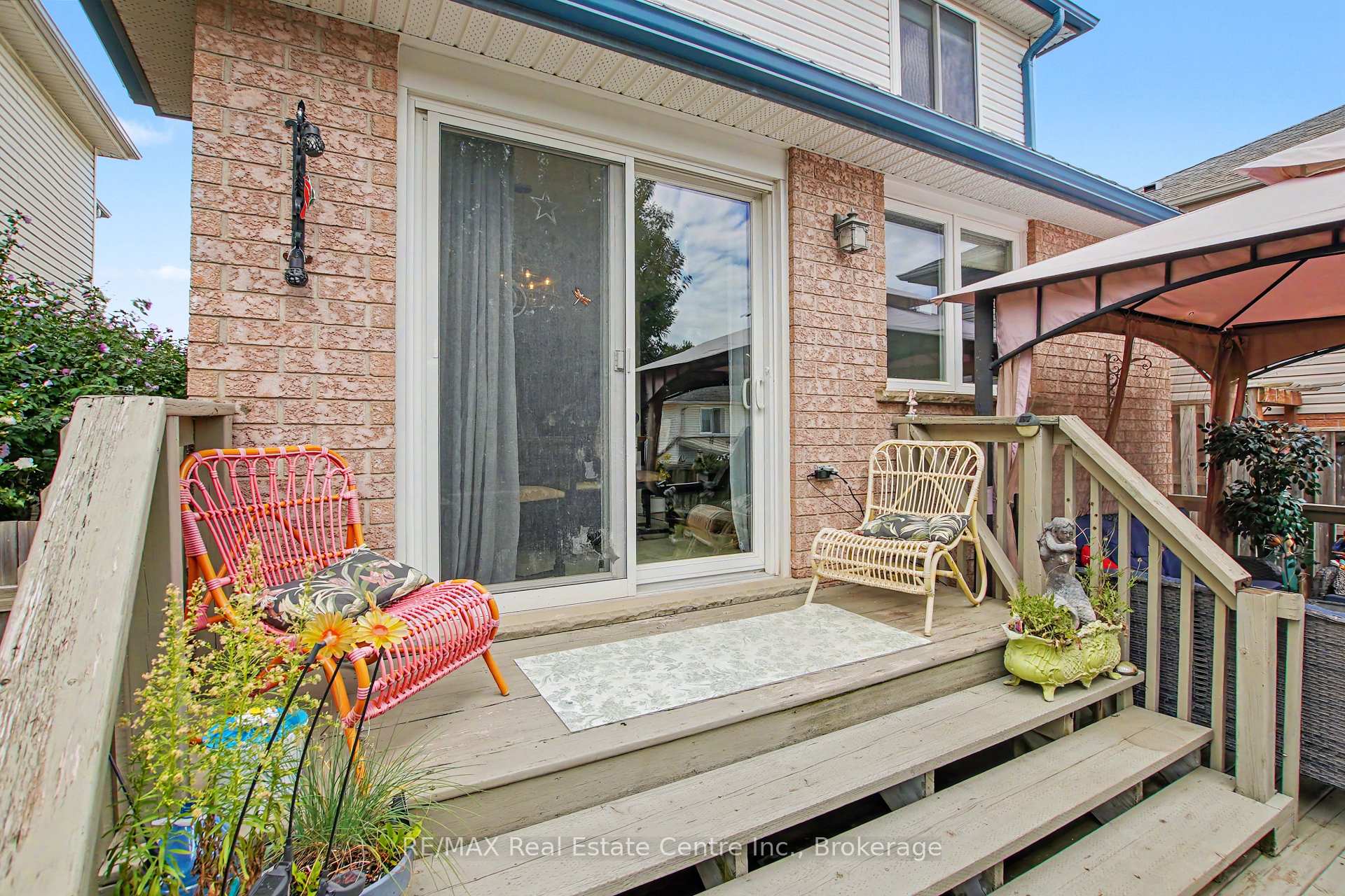 Photo 32 of 17 Bush Clover Crescent, Kitchener, Laurentian Hills — HOMEH