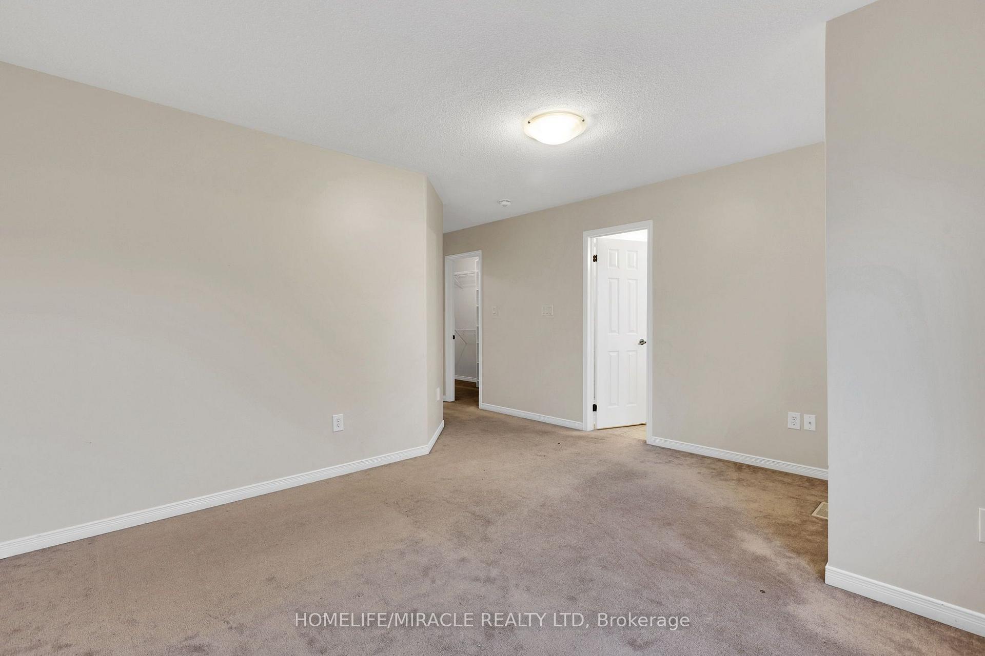 Photo 23 of Unit Main & Upper Floor, 15 Chetholme Place E, Halton Hills, Georgetown — HOMEH