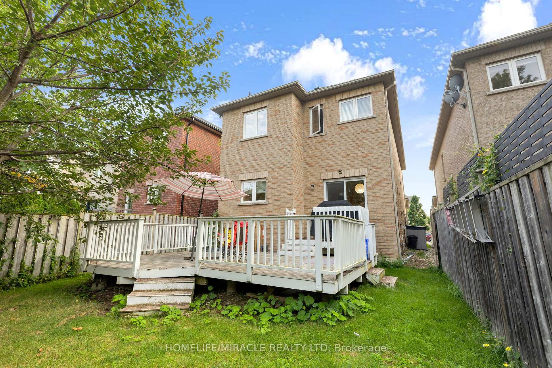 Photo 30 of Unit Main & Upper Floor, 15 Chetholme Place E, Halton Hills, Georgetown — HOMEH