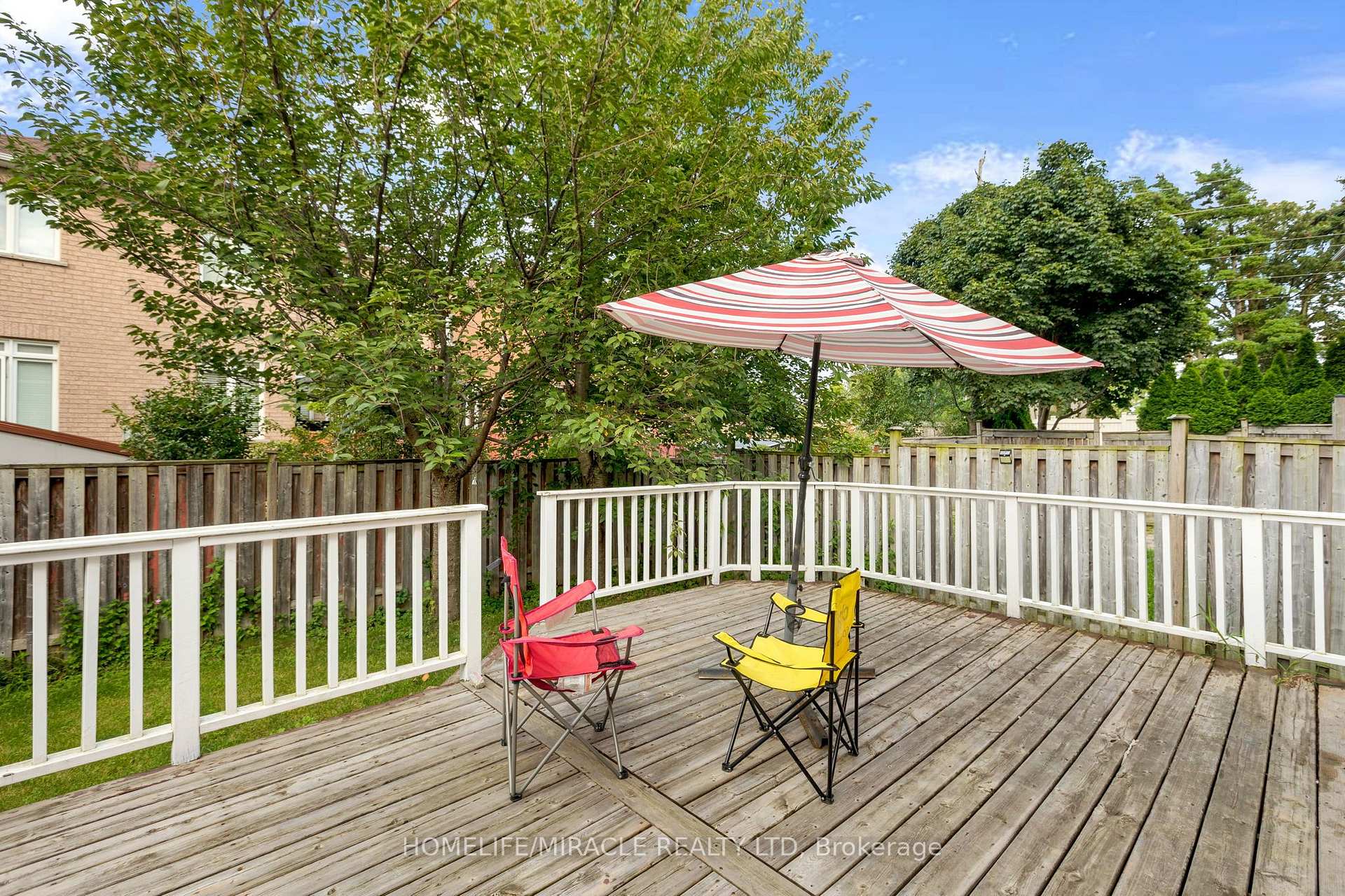 Photo 31 of Unit Main & Upper Floor, 15 Chetholme Place E, Halton Hills, Georgetown — HOMEH
