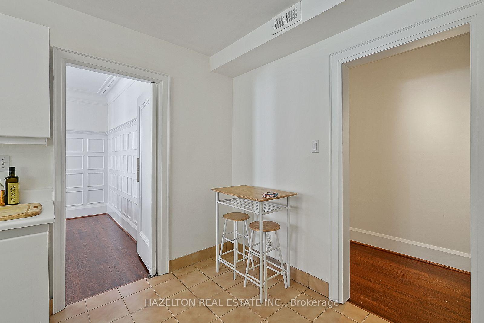 Photo 15 of Unit 7A, 7 Clarendon Avenue, Toronto, Casa Loma — HOMEH