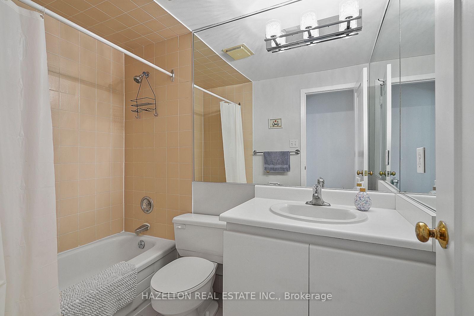 Photo 21 of Unit 7A, 7 Clarendon Avenue, Toronto, Casa Loma — HOMEH