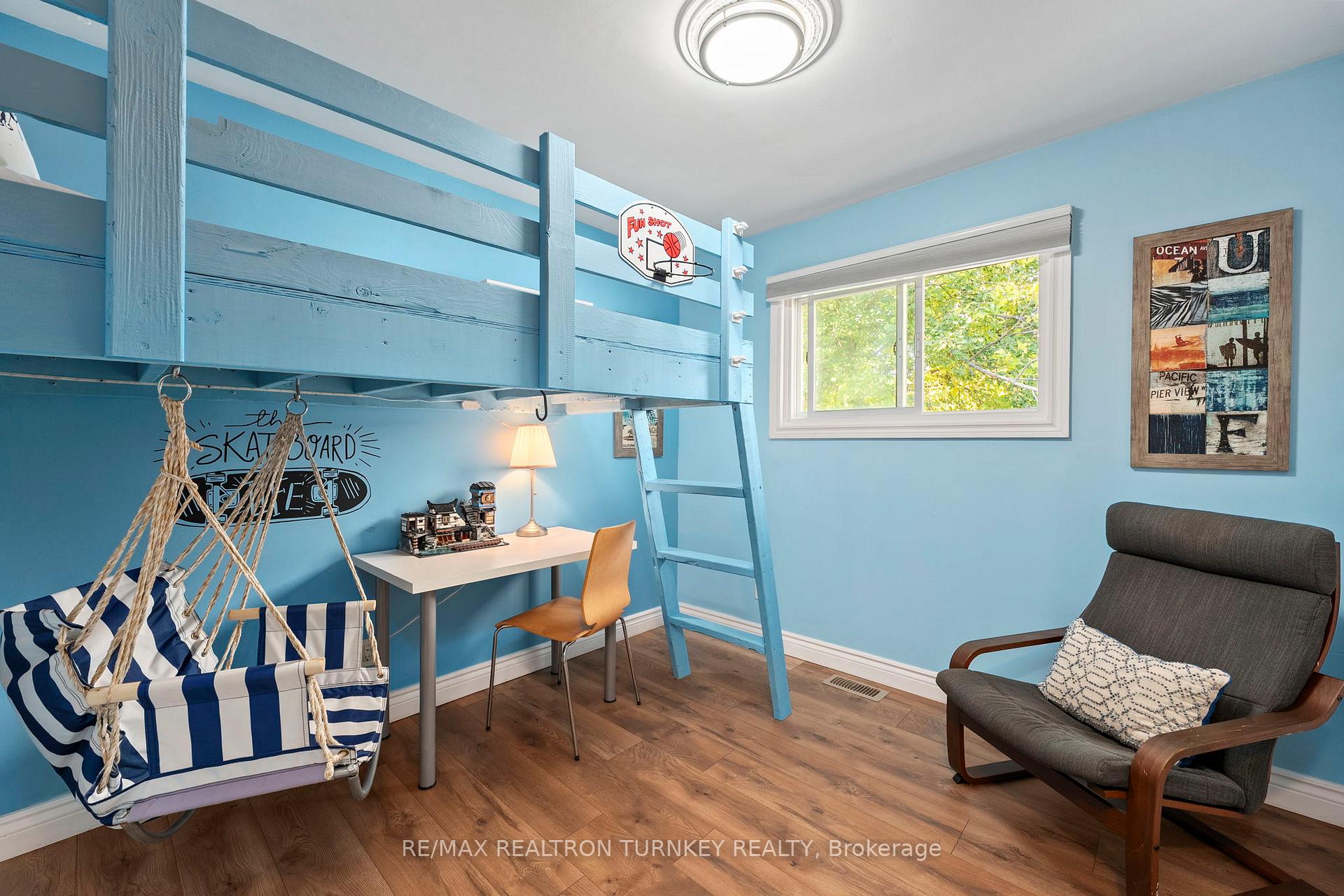 Photo 18 of 782 Third Avenue, Georgina, Historic Lakeshore Communities — HOMEH