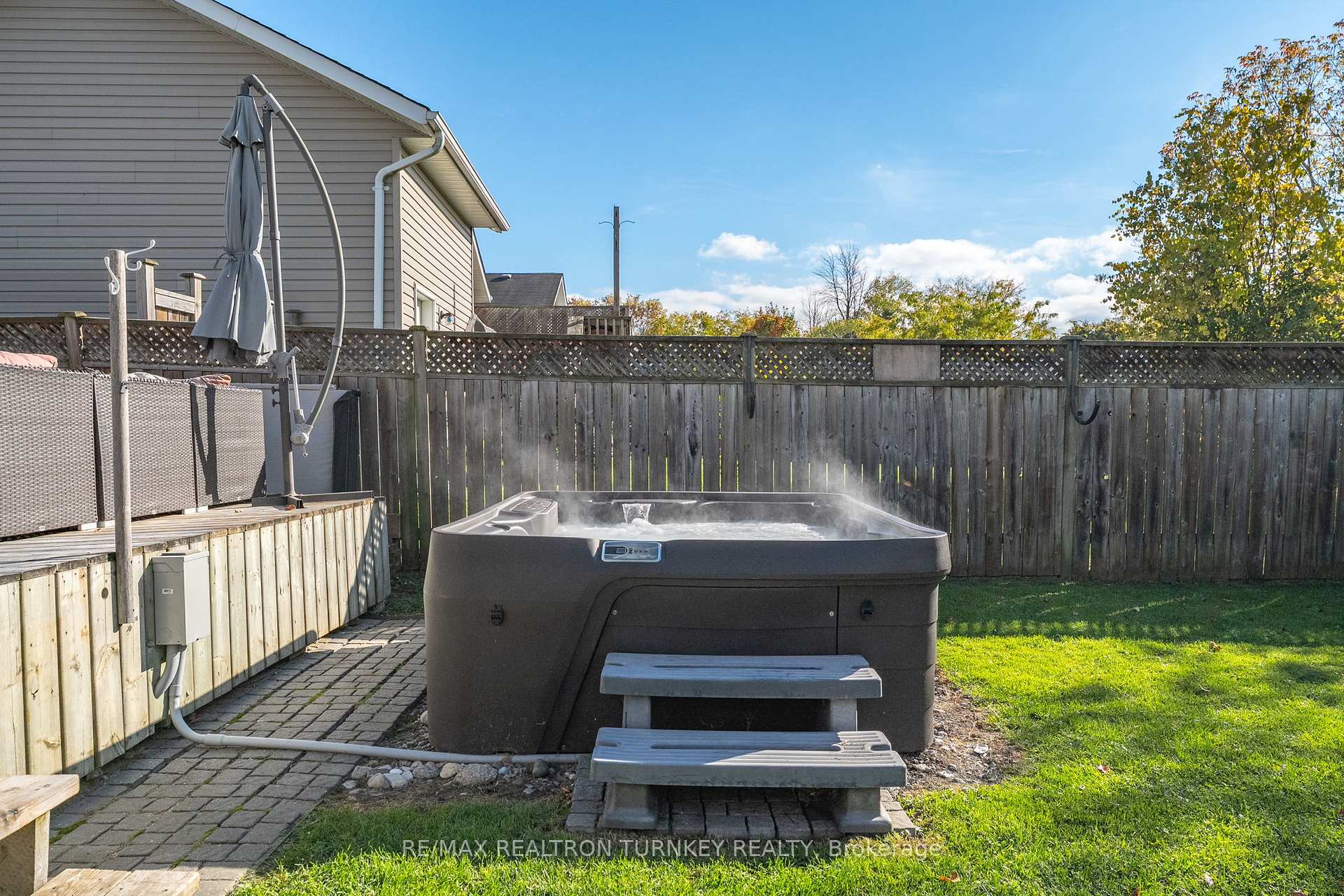 Photo 31 of 782 Third Avenue, Georgina, Historic Lakeshore Communities — HOMEH