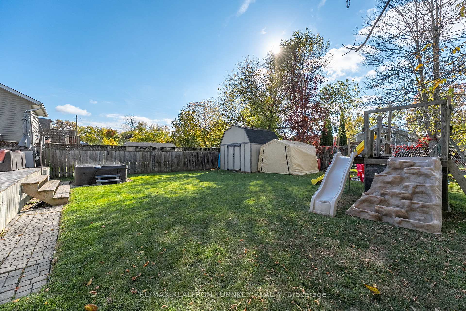 Photo 36 of 782 Third Avenue, Georgina, Historic Lakeshore Communities — HOMEH