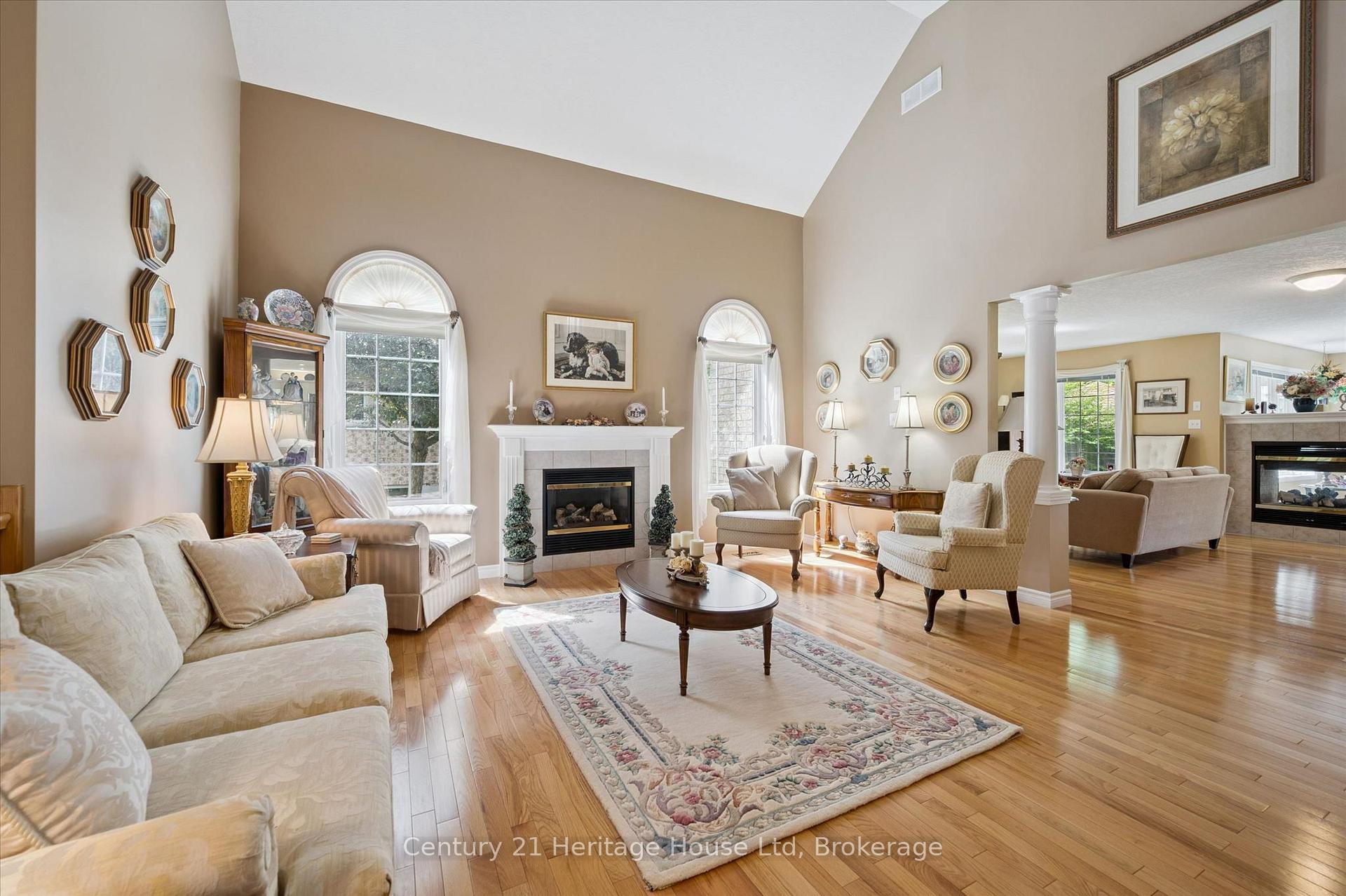 Photo 13 of 545 Athol Street, Centre Wellington, Fergus — HOMEH