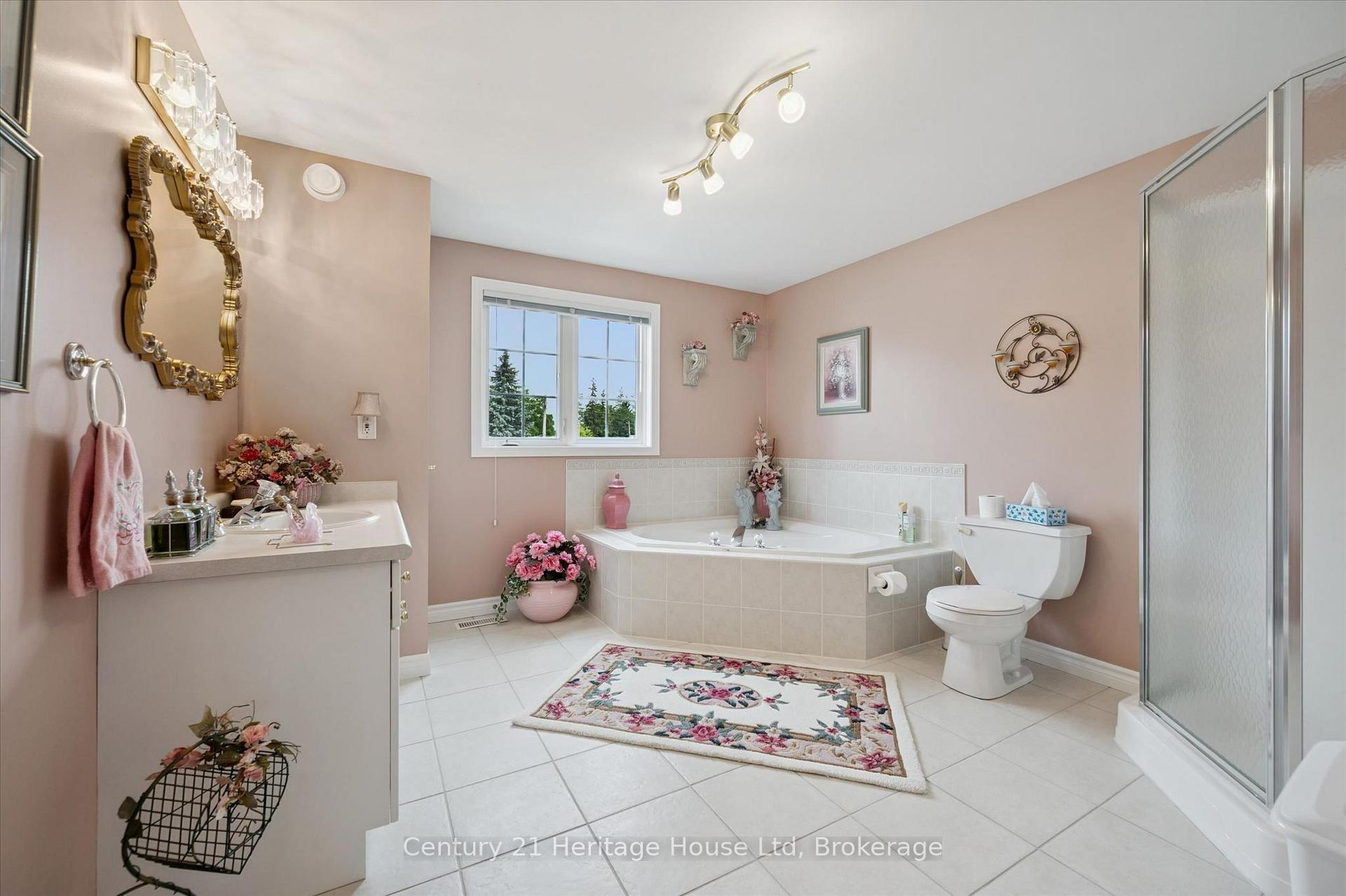 Photo 28 of 545 Athol Street, Centre Wellington, Fergus — HOMEH