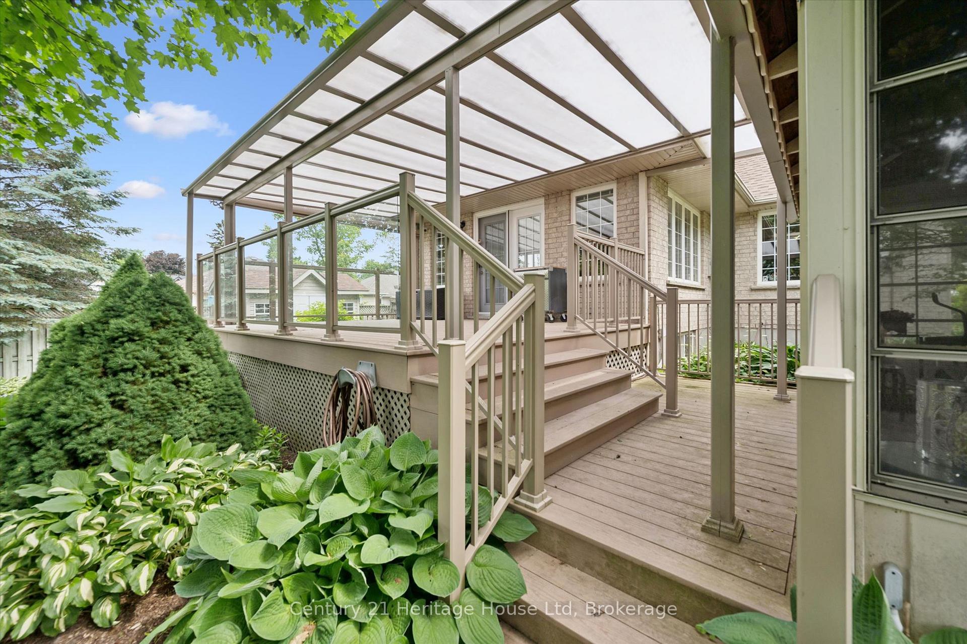 Photo 37 of 545 Athol Street, Centre Wellington, Fergus — HOMEH