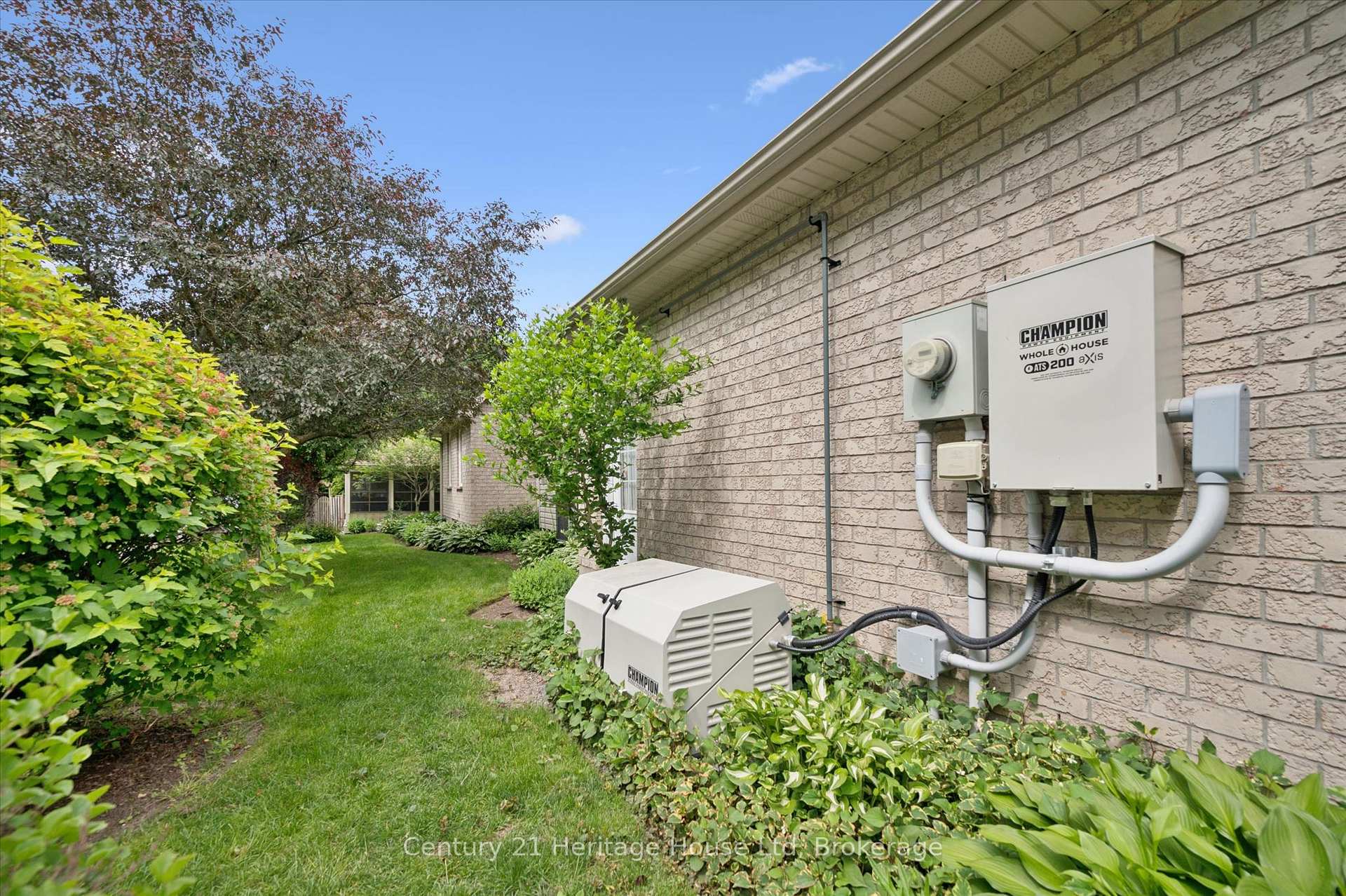 Photo 46 of 545 Athol Street, Centre Wellington, Fergus — HOMEH