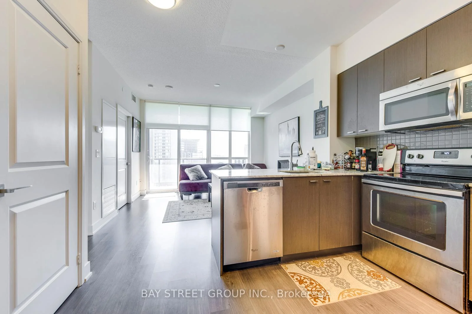Photo 7 of Unit 2006, 88 Sheppard Avenue E, North York, Willowdale East — HOMEH