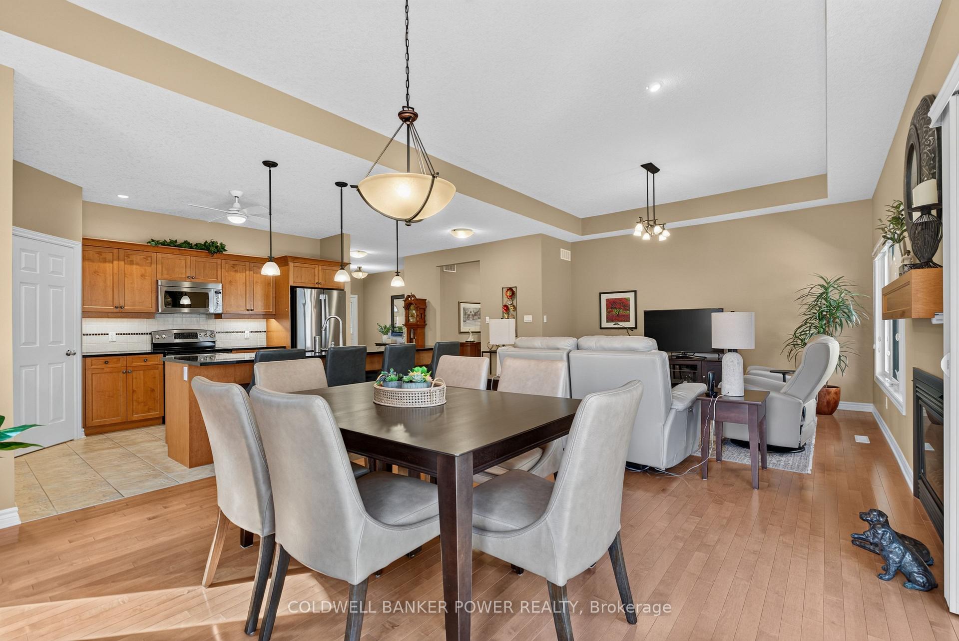 Photo 14 of 3182 Pincombe Drive, London, South W — HOMEH