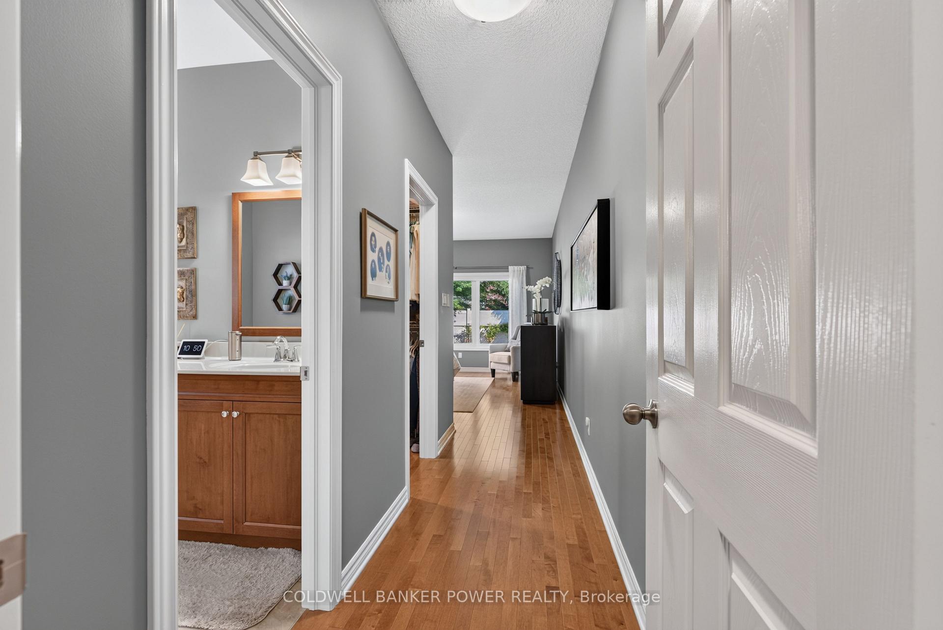 Photo 17 of 3182 Pincombe Drive, London, South W — HOMEH