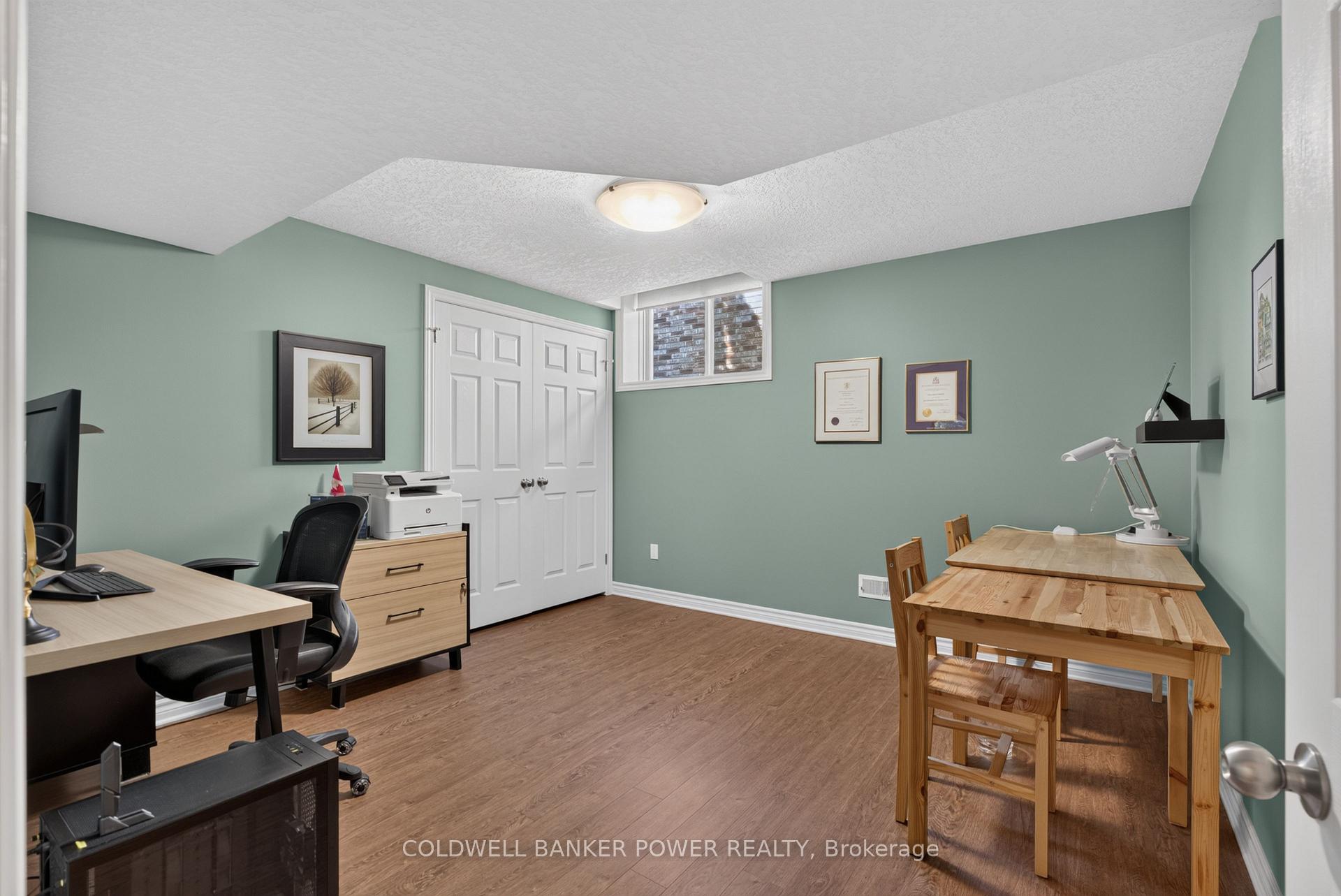 Photo 29 of 3182 Pincombe Drive, London, South W — HOMEH
