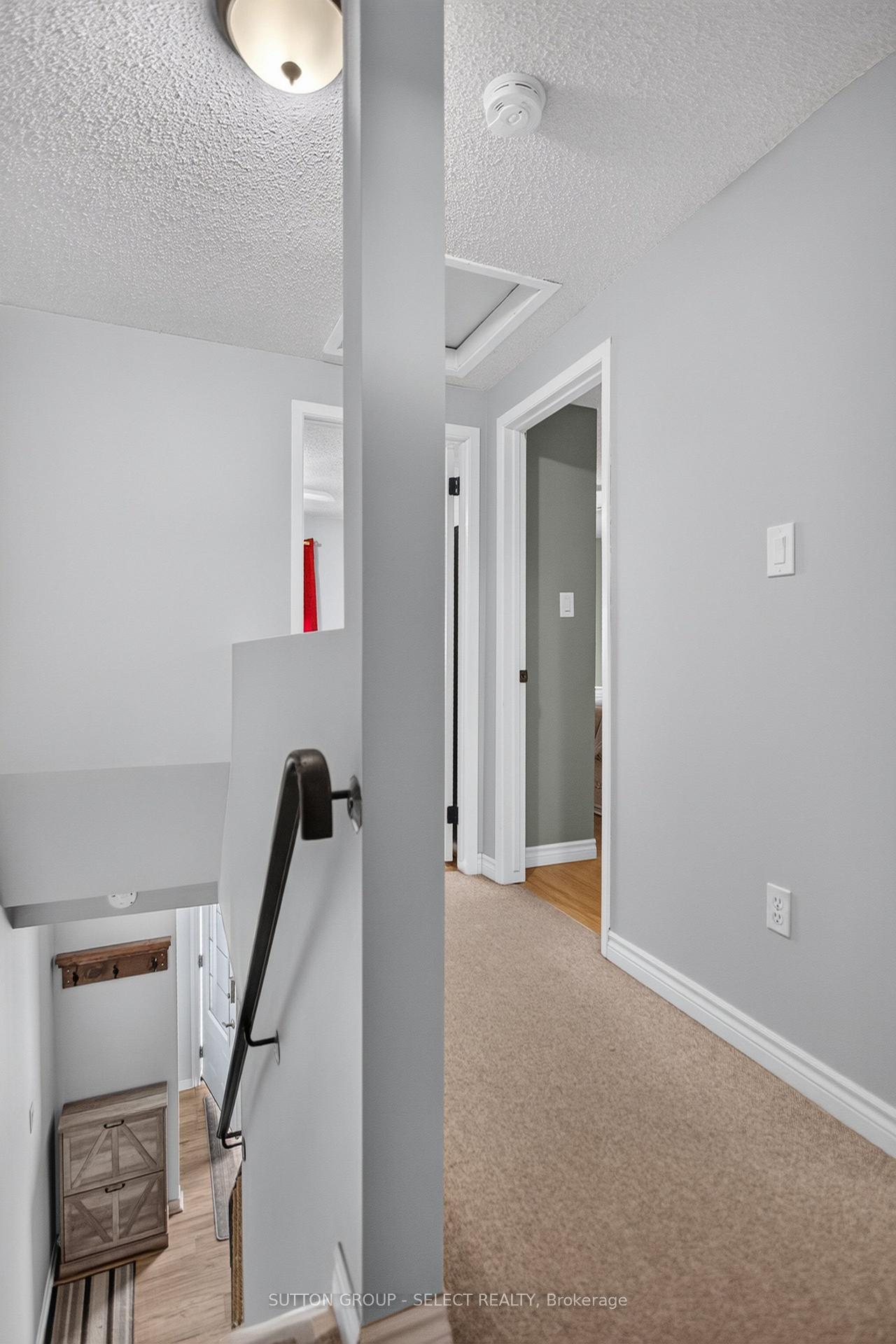 Photo 21 of 57 Edgemere Place, London, South T — HOMEH