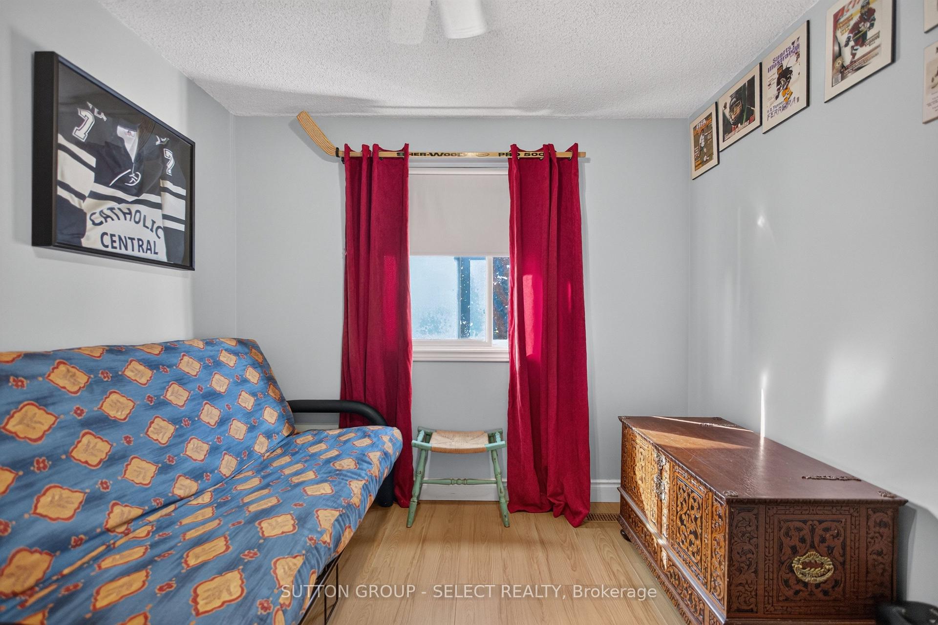 Photo 22 of 57 Edgemere Place, London, South T — HOMEH