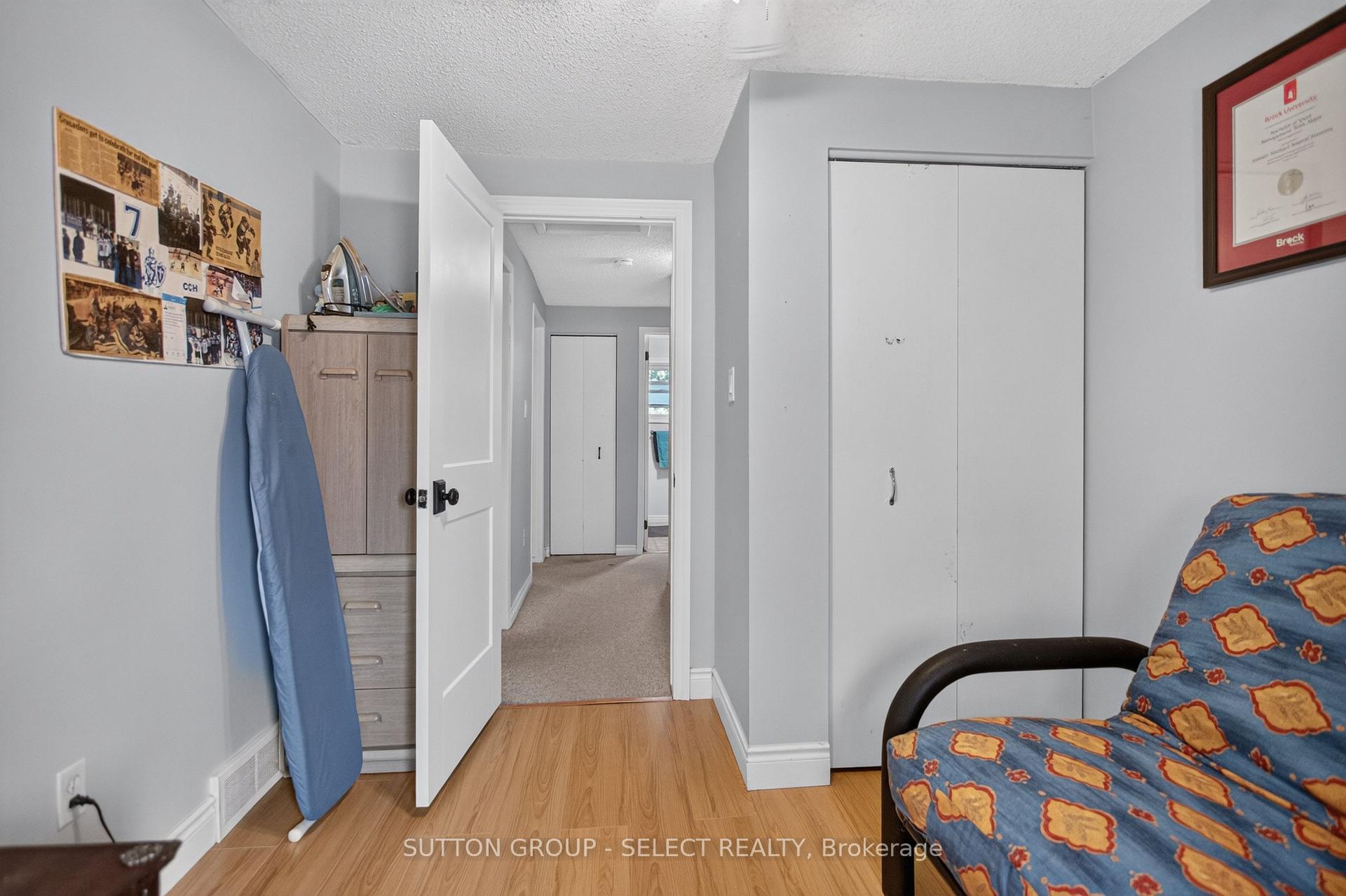 Photo 23 of 57 Edgemere Place, London, South T — HOMEH