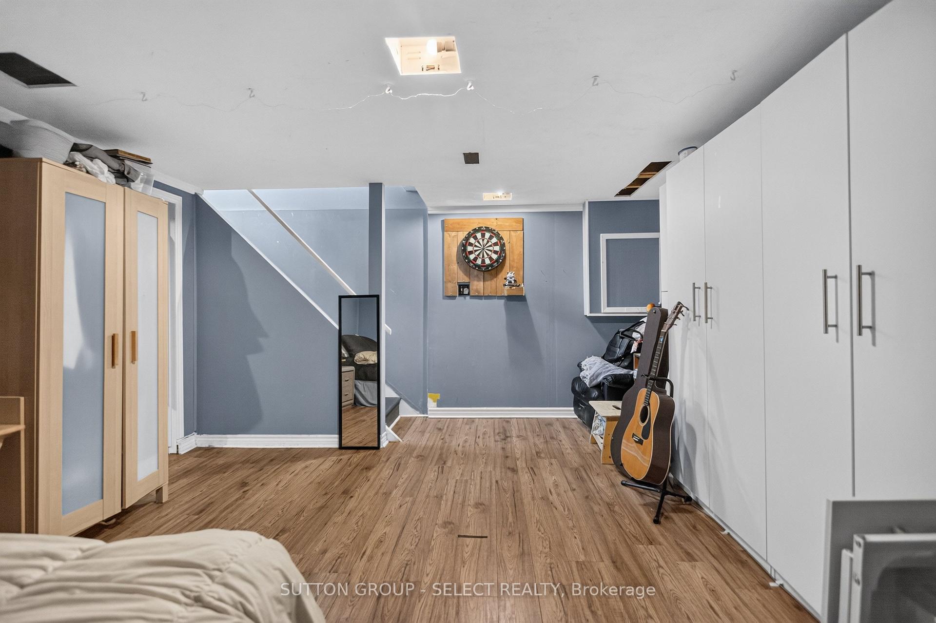 Photo 34 of 57 Edgemere Place, London, South T — HOMEH