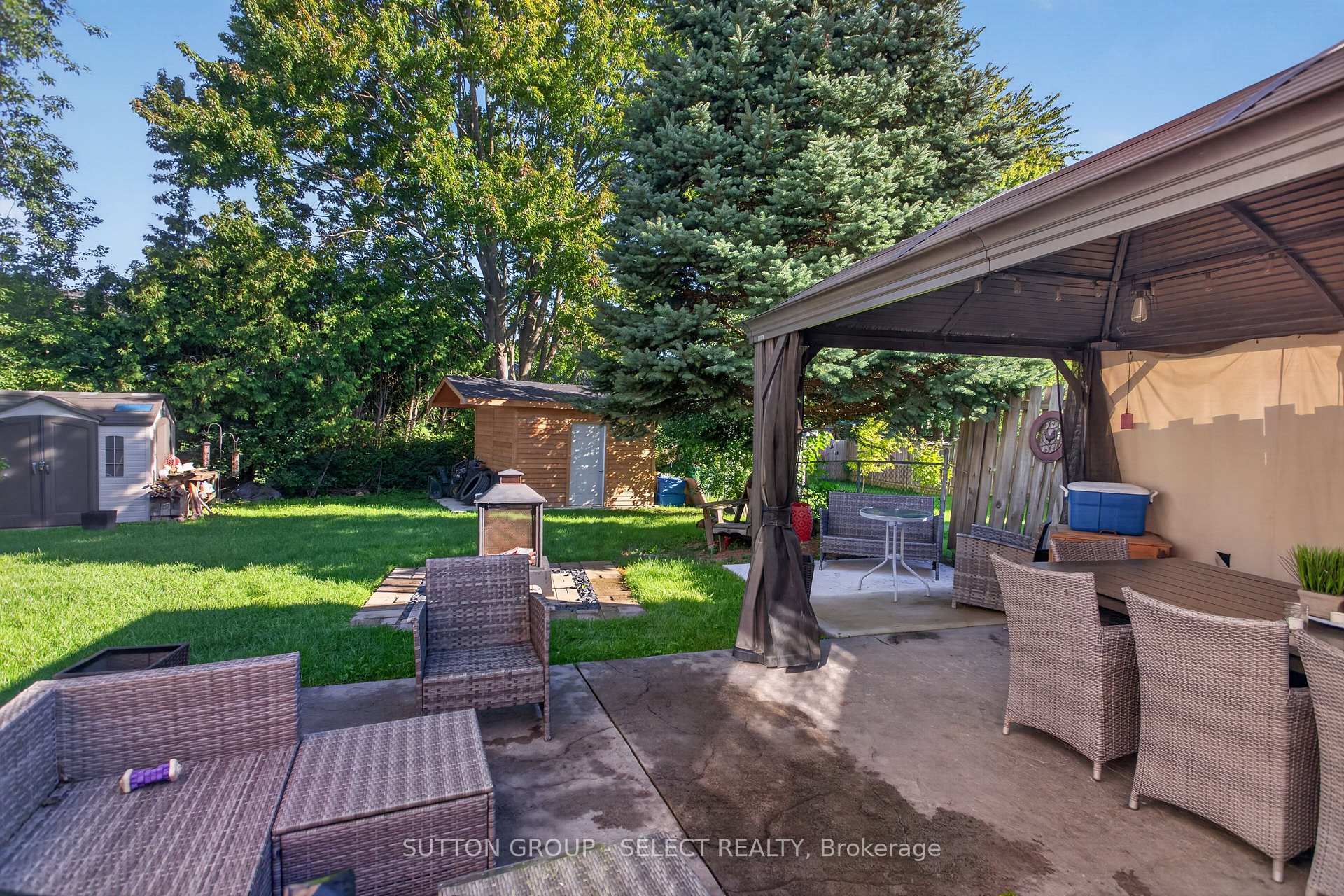 Photo 41 of 57 Edgemere Place, London, South T — HOMEH