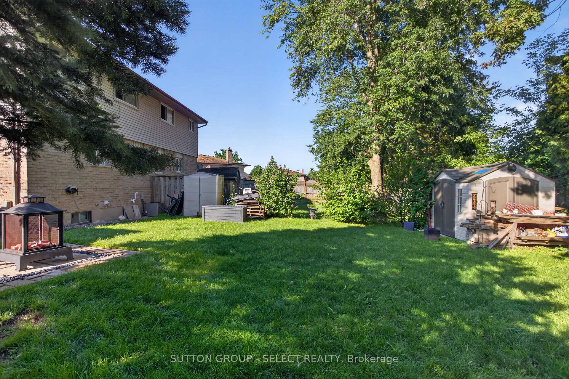 Photo 45 of 57 Edgemere Place, London, South T — HOMEH