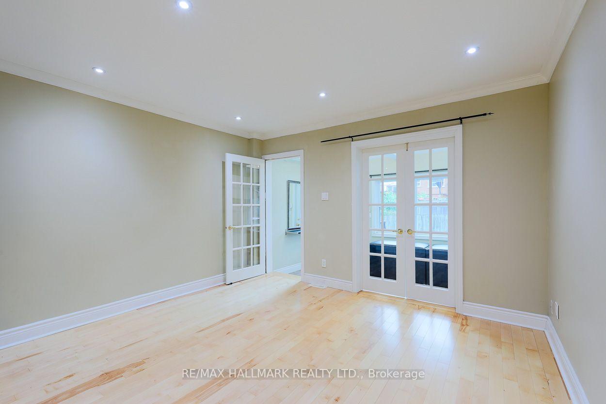 Photo 8 of 703 Craven Road, Toronto, Greenwood-Coxwell — HOMEH