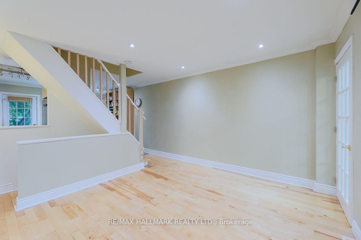 Photo 11 of 703 Craven Road, Toronto, Greenwood-Coxwell — HOMEH
