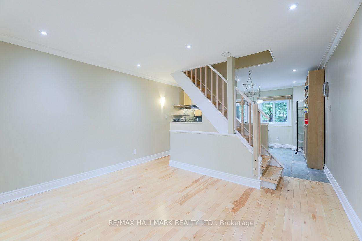 Photo 15 of 703 Craven Road, Toronto, Greenwood-Coxwell — HOMEH