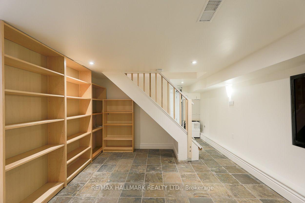 Photo 31 of 703 Craven Road, Toronto, Greenwood-Coxwell — HOMEH