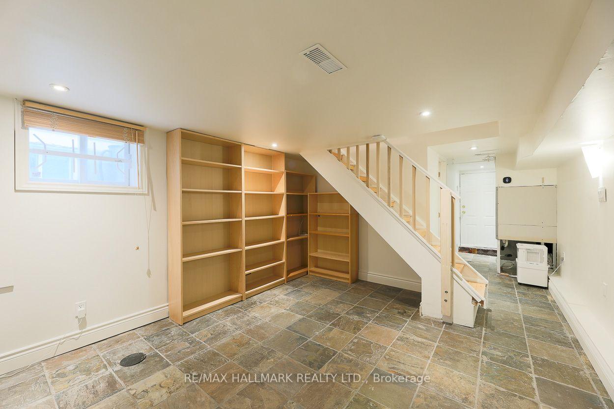 Photo 32 of 703 Craven Road, Toronto, Greenwood-Coxwell — HOMEH