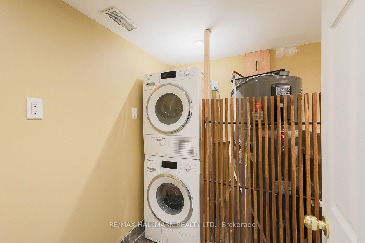 Photo 34 of 703 Craven Road, Toronto, Greenwood-Coxwell — HOMEH