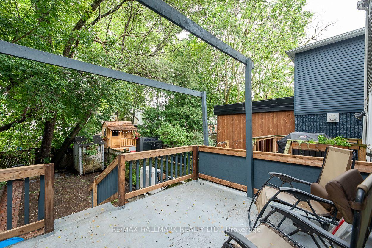 Photo 37 of 703 Craven Road, Toronto, Greenwood-Coxwell — HOMEH